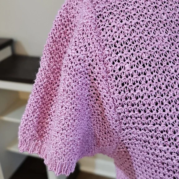 Top - Picture 7 of 16